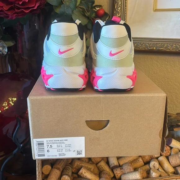 Nike Zoom Air Fire - Picture 6 of 7